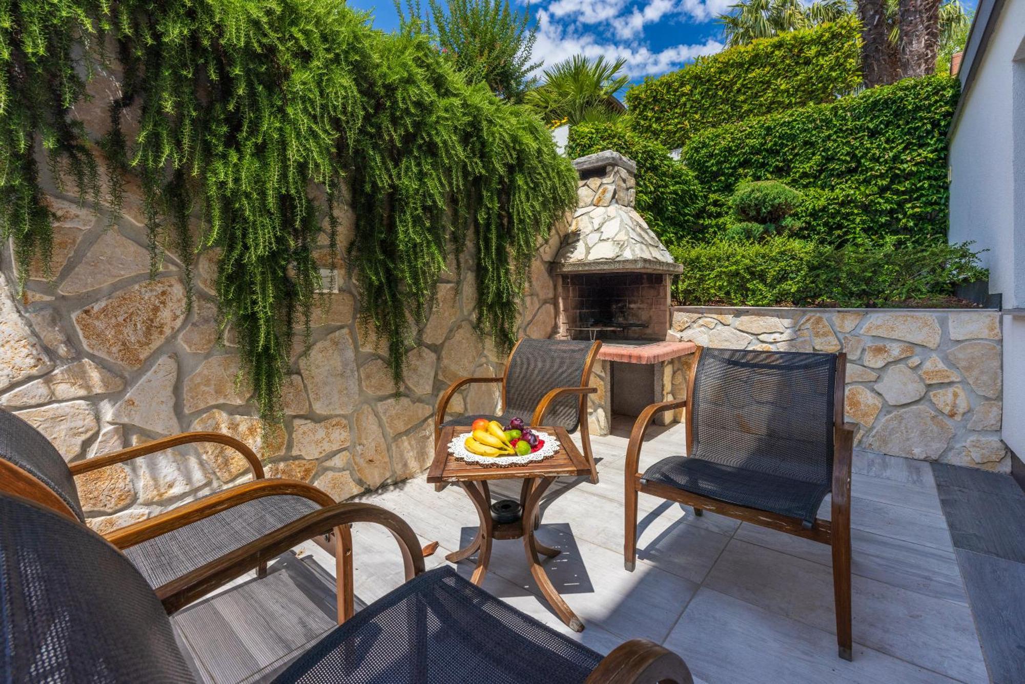 Relax Derossi 2 Apartment Crikvenica Exterior photo