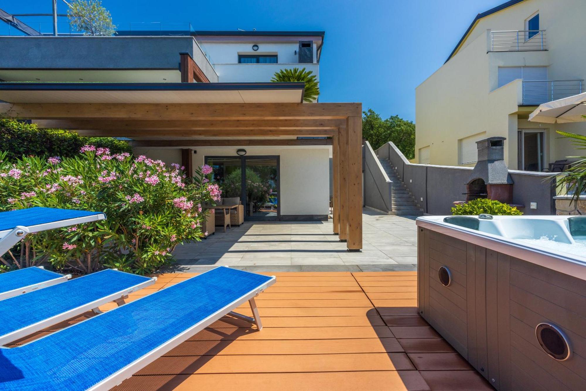 Relax Derossi 2 Apartment Crikvenica Exterior photo