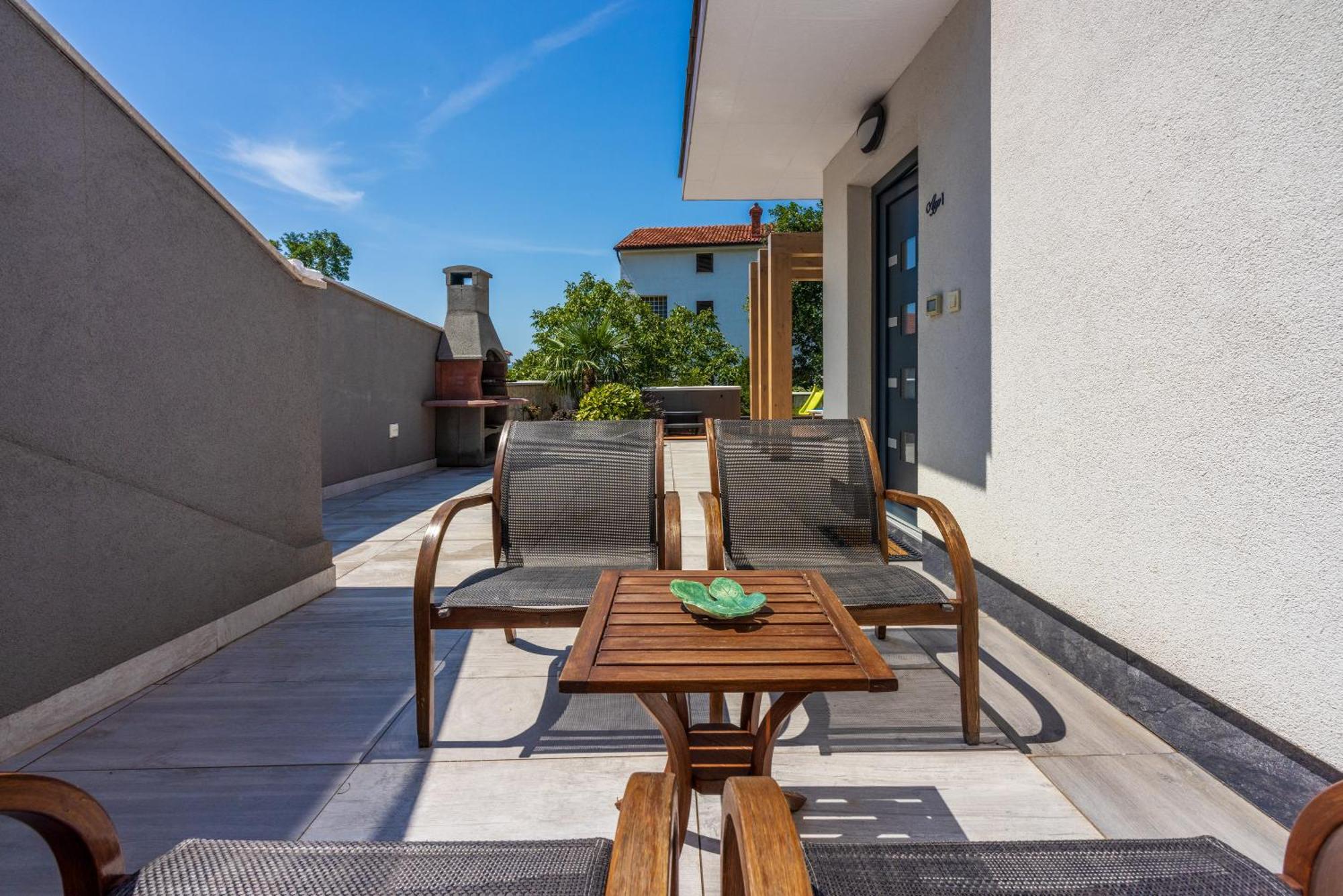 Relax Derossi 2 Apartment Crikvenica Exterior photo